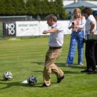 Sportowa seniorada łączy pokolenia