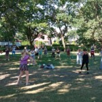 Sportowa seniorada łączy pokolenia